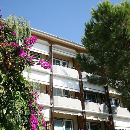 Hotel Palace Varazze Esterno foto
