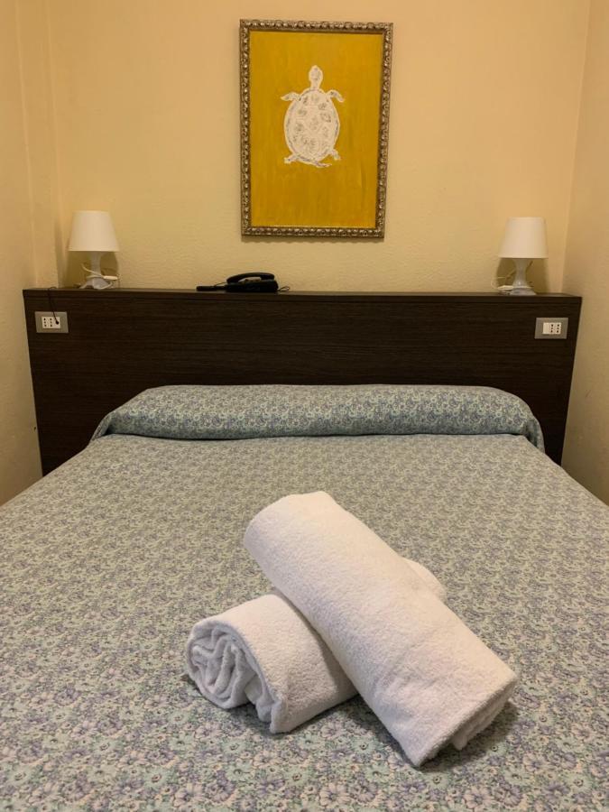 Hotel Palace Varazze Esterno foto