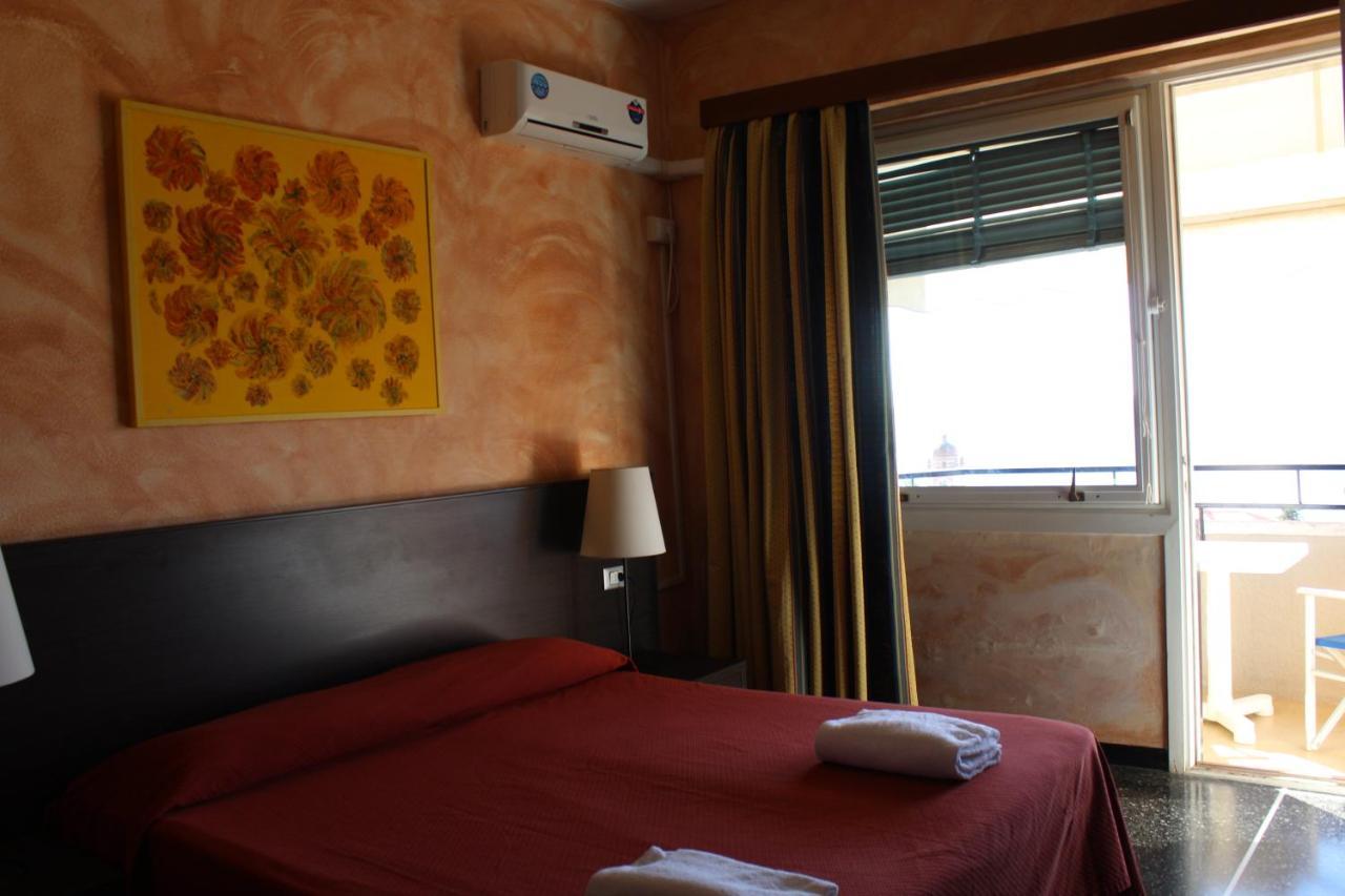 Hotel Palace Varazze Esterno foto