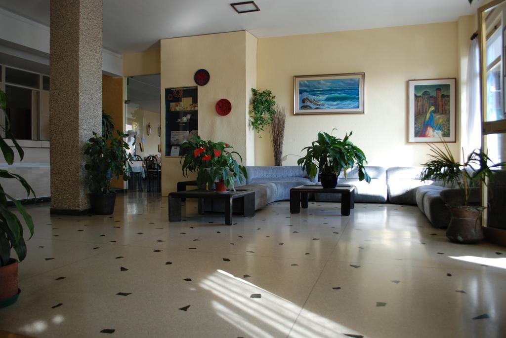 Hotel Palace Varazze Esterno foto